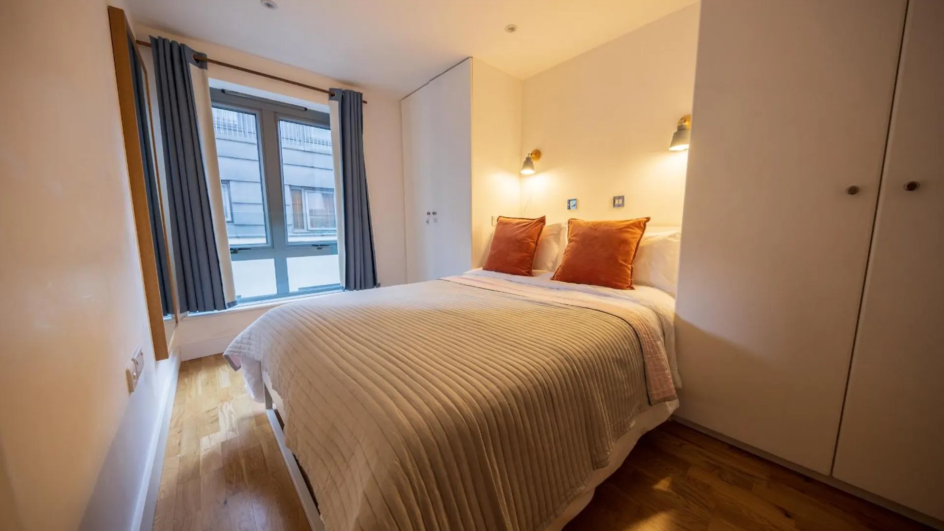 Apartment By Spitalfields & Liverpool Street Station London 0*,